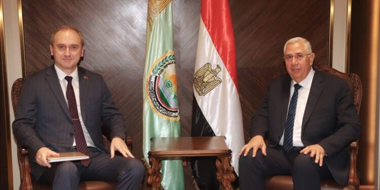 تعاون مصري بيلاروسي في الميكنة والهندسة الزراعية والصوامع والتجفيف