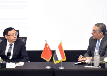 هيبة يلتقي رئيس المجلس الصيني لصناعة المنسوجات والملابس الجاهزة