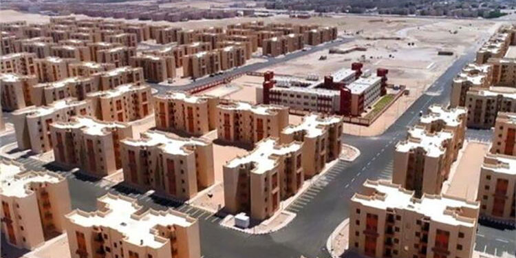 أستاذ تخطيط: إنشاء 18 تجمعا سكنيا في سيناء لتلبية احتياجات المواطنين