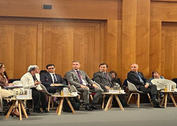 وزيرة البيئة تعرض تحديات تمويل المناخ للدول النامية في مجالات التكيف