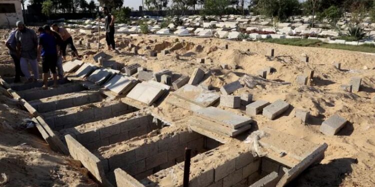 تقارير “مقابر غزة الجماعية” تثير ذعرًا بالأمم المتحدة