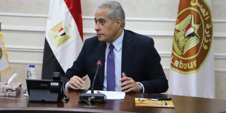 فرص عمل لـ 17 ألفًا و803 من شباب جنوب سيناء