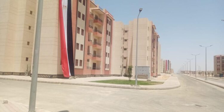 رئيس جهاز المدينة يكشف تفاصيل عشرات المشروعات الخدمية بالعاشر من رمضان
