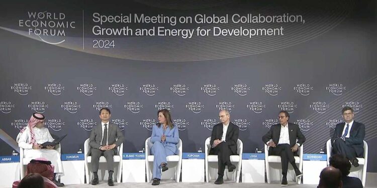 وزيرة التخطيط:  52.1 مليار دولار صادرات مصرية عام 2022