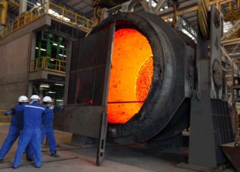الحديد والصلب تعتمد حساب التصفية للنصف الأول بفائض 722 مليون جنيه