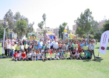 بنك مصر يشارك الاطفال احتفالهم بيوم اليتيم في 15 محافظة