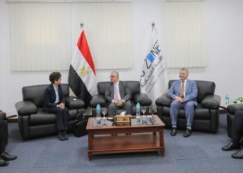 رئيس اقتصادية قناة السويس يستقبل سفيرة سويسرا ووفد اليونيدو لمناقشة برنامج المناطق الصناعية الصديقة للبيئة