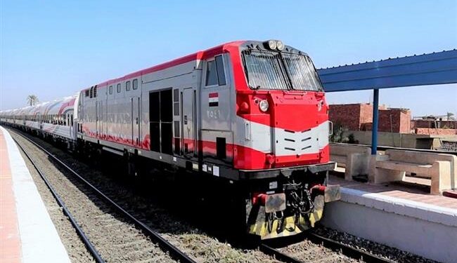 السكة الحديد تخفض سرعة القطارات بسبب ارتفاع درجات الحرارة