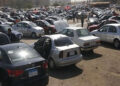 وزارة التجارة تنفي صدور قرار بوقف الإفراج عن السيارات الواردة من الخارج