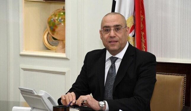 وزير الإسكان: جار الانتهاء من المرحلة الأولى لمشروع الغلق الآمن لمقلب السلام العمومى