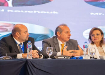 رئيس البنك الأهلي : القطاع المصرفي لعب دورًا مهمًا لدعم وتمويل الشركات العاملة في الاقتصاد الأخضر