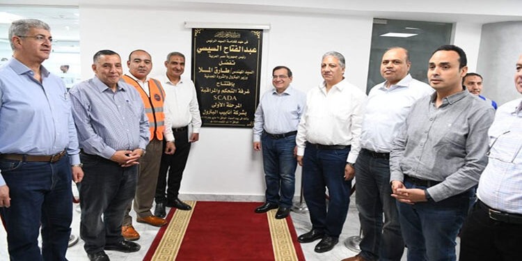 شرايين للتنمية بكل أنحاء مصر.. شبكة أنابيب البترول تصل لـ6300 كم بين المحافظات