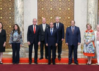 الرئيس السيسي يستقبل وفداً من أعضاء الكونجرس الأمريكي من الحزبين الديمقراطي والجمهوري