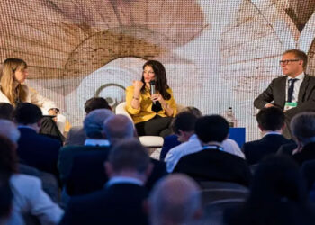 التعاون الدولي: إشادات عالمية بمنصة «نوفي» لتشجيع الاستثمارات المناخية