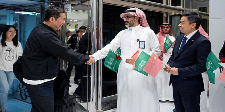 بسعر 14 جنيه للسهم .. “السعودية المصرية” تعتزم الاستحواذ على سيرا للتعليم وشطبها من بورصة مصر