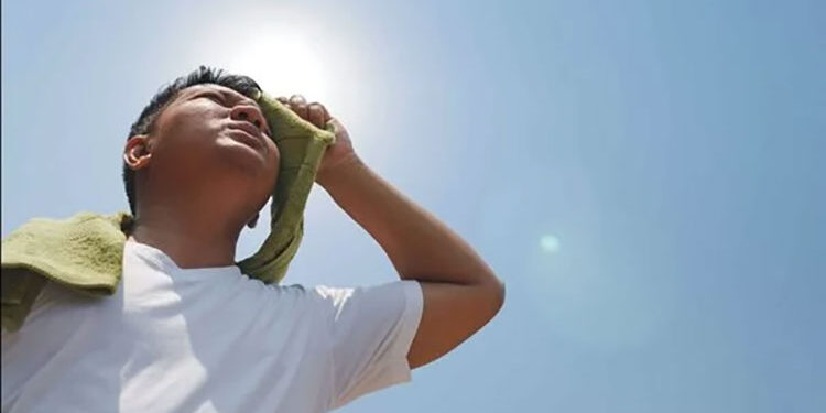 هذه الحالات الصحية تزيد من خطر الإصابة بـ ضربة الشمس