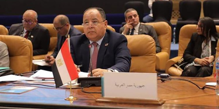 المالية: الاقتصادات العربية تتحمل تحديات ضخمة للتوترات الجيوسياسية الدولية والإقليمية