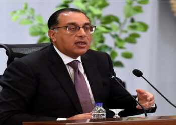 رئيس الوزراء يُهنئ رئيس الوزراء الكويتي لتكليفه بتشكيل الحكومة الجديدة