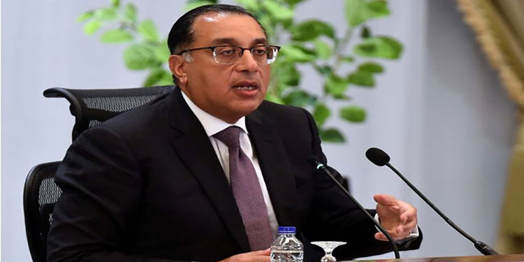 رئيس الوزراء يُهنئ رئيس الوزراء الكويتي لتكليفه بتشكيل الحكومة الجديدة