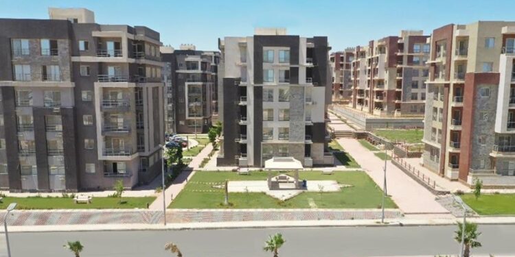 تسليم الأراضي السكنية بمشروع 263 فدانا بمدينة حدائق أكتوبر.. الأحد