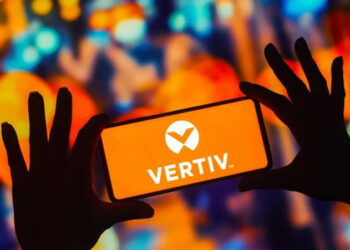 فيرتف تستعرض أحدث ابتكاراتها في حلول البنية التحتية للذكاء الاصطناعي في مؤتمر داتا كلاود العالمي 2024