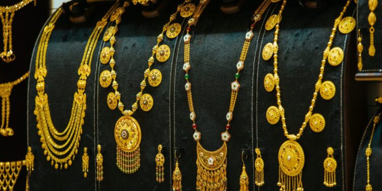 أسعار الذهب في مصر اليوم الجمعه