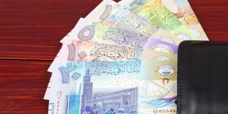 سعر الدينار الكويتي أمام الجنيه المصري اليوم الثلاثاء