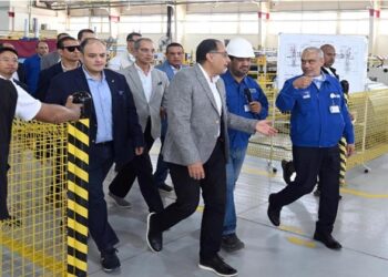 رئيس الوزراء: الصناعة قاطرة إصلاح المسار الاقتصادي وزيادة الناتج المحلي