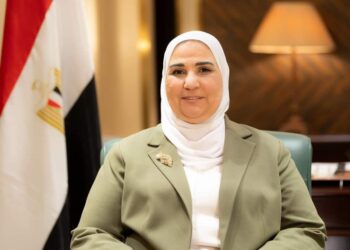 وزيرة التضامن تستعرض تقريرا عن نتائج حملات الكشف المبكر عن تعاطي المخدرات بين سائقي الحافلات المدرسية