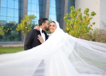 نجوم الغناء والاعلام والصحافة يشاركون الكاتب الصحفي هاني صلاح فرحته بزفاف نجله