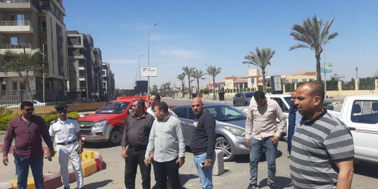 حملات لرفع الإشغالات وتكثيف صيانة المزروعات بمدينة الشروق