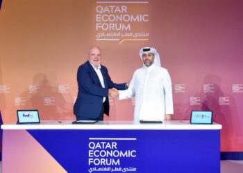 فيديكس تشارك في تأسيس منشأة لوجستية إقليمية في المناطق الحرة القطرية
