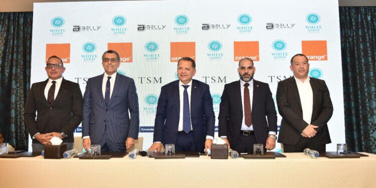 جي في للاستثمار توقع 5 اتفاقيات بمشروعها وايت ساند بالساحل الشمالي