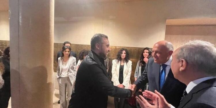 وزير الخارجية يقوم بزيارة الي بيت مصر بالمدينة الجامعية في باريس