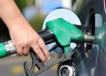 مدبولى: وضع خطة واضحة لإحداث توازن فى أسعار المنتجات البترولية نهاية 2025