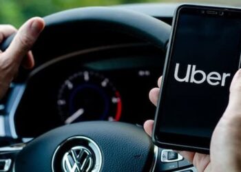 أوبر وتطبيقات النقل الذكي أمام النواب .. اليوم