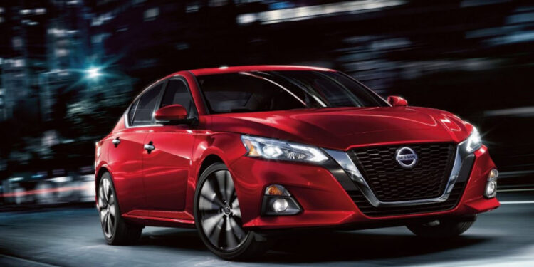 نيسان توجّه طلبا عاجلا لتجار السيارات