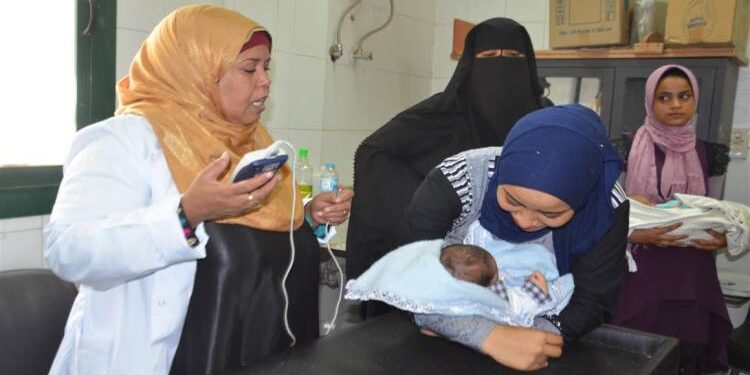 الصحة: فحص 2.7 مليون سيدة ضمن المبادرة الرئاسية لـ «العناية بصحة الأم والجنين»