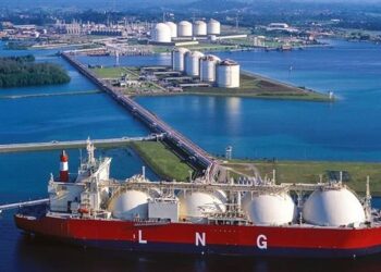 وزير الطاقة القبرصى: مصر شريك مهم في المنطقة ونناقش إمكانية تسييل الغاز