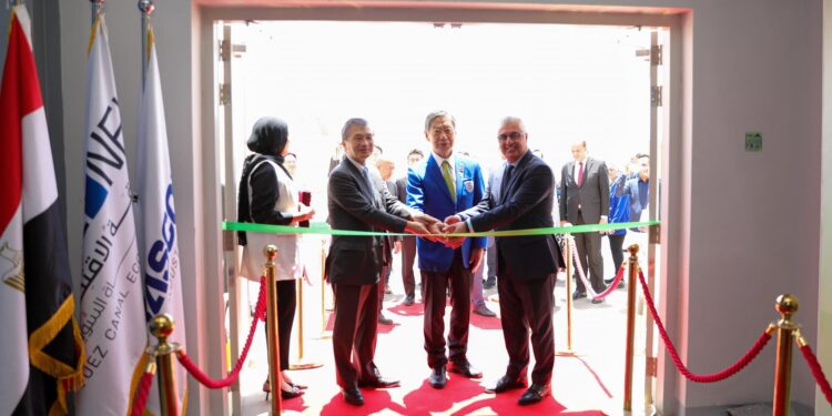 رئيس اقتصادية قناة السويس يشهد افتتاح مصنع “سرايا” الياباني بالسخنة بالتعاون مع جايكا