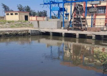 وزير الري يتابع حالة محطات رفع المياه ومجهودات مصلحة الميكانيكا والكهرباء