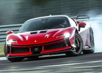 فيراري تعلن إنتاج أول سيارة كهربائية بأعلى صوت موتور