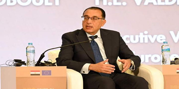 رئيس الوزراء يشارك فى جلسة حوارية بمؤتمر الاستثمار المصري الأوروبي