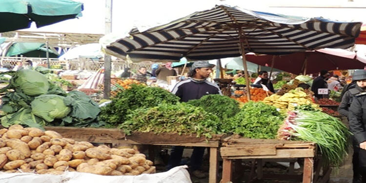 أسعار الخضار والفاكهة اليوم السبت