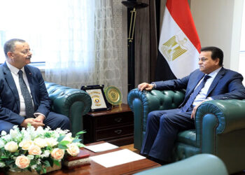 وزير الصحة يطلق رسميًا المرحلة الثانية لمبادرة الكشف المبكر عن الأورام السرطانية ب 9 محافظات