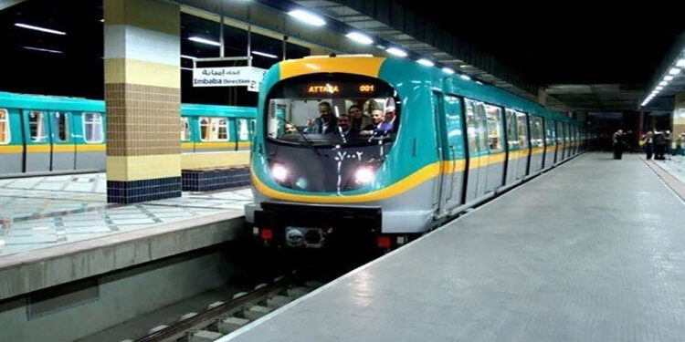 هيئة الأنفاق تنفى توقف السلالم المتحركة والمصاعد الكهربائية بخطوط المترو