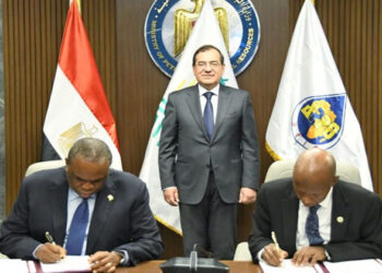 وزير البترول يشهد اتفاق تأسيس و ميثاق البنك الأفريقي للطاقة AEB