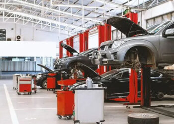 البنك الأهلي المصري يمول مراكز صيانة السيارات حتى 3 ملايين جنيه.. تعرف على المستندات المطلوبة