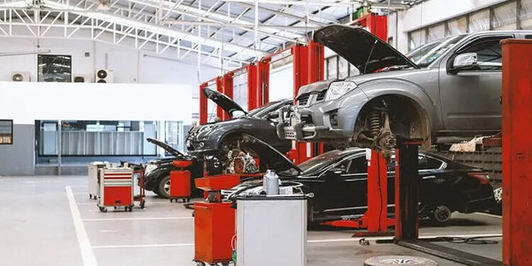 البنك الأهلي المصري يمول مراكز صيانة السيارات حتى 3 ملايين جنيه.. تعرف على المستندات المطلوبة
