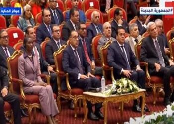 رئيس الوزراء يشهد افتتاح المعرض الطبى الأفريقى